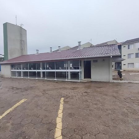 Apto Espetacular A 50 M Do Mar Em Condominio Com Piscinas Maravilhosas Guaratuba Exteriér fotografie