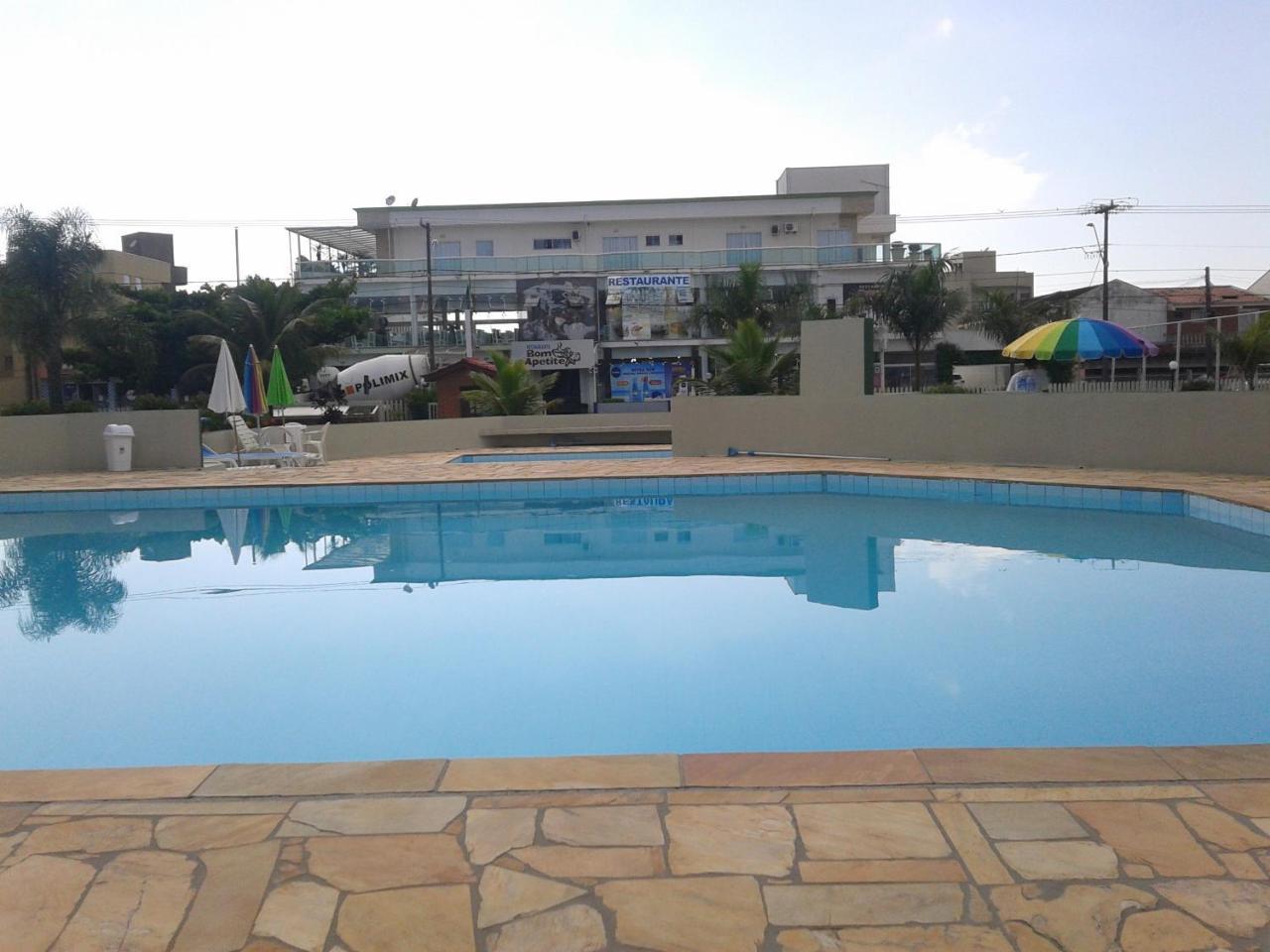 Apto Espetacular A 50 M Do Mar Em Condominio Com Piscinas Maravilhosas Guaratuba Exteriér fotografie