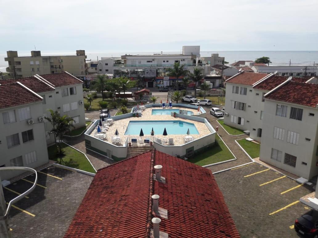 Apto Espetacular A 50 M Do Mar Em Condominio Com Piscinas Maravilhosas Guaratuba Exteriér fotografie